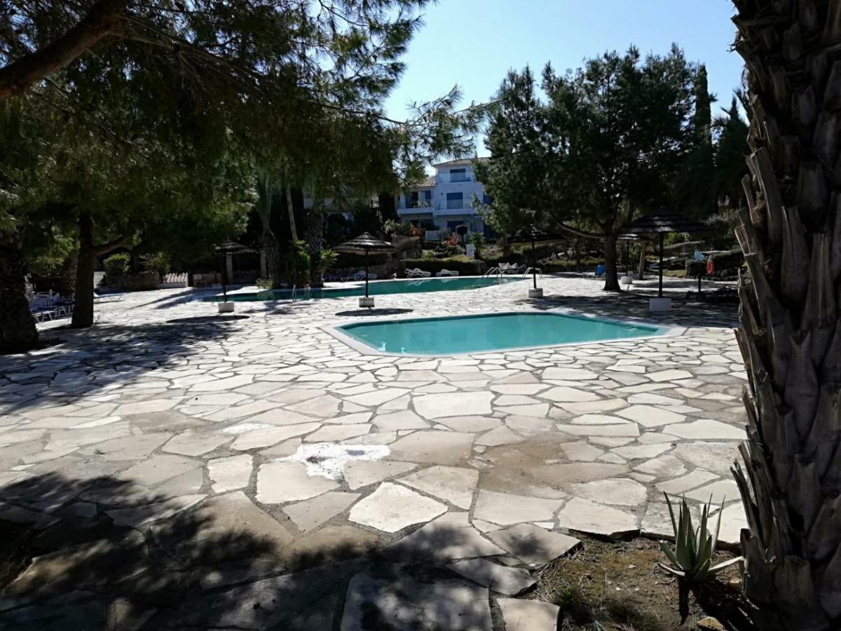 Family Paradise- Luxury Combined With Home Comfort Paphos Exterior foto